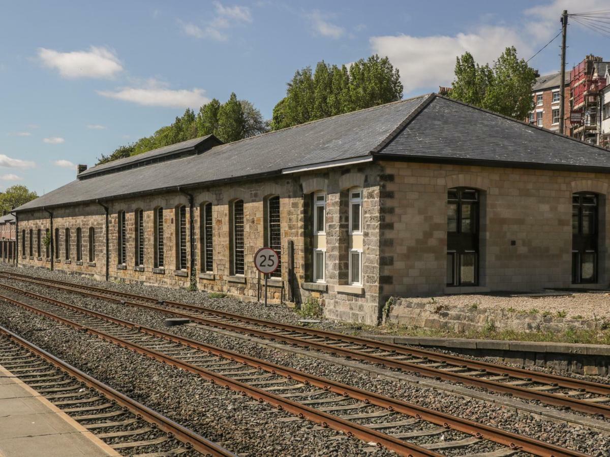 Villa Repton Engine Shed Whitby Exterior foto